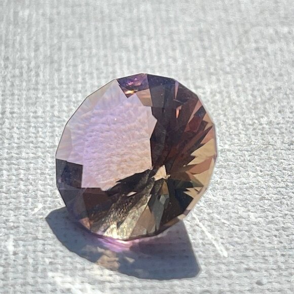 9.5 ct Ametrine - Precision Cut - Picture 1 of 10